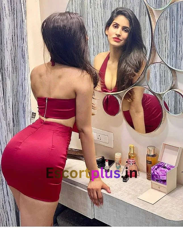 Joyti Singh call girl & escort service in Andheri East